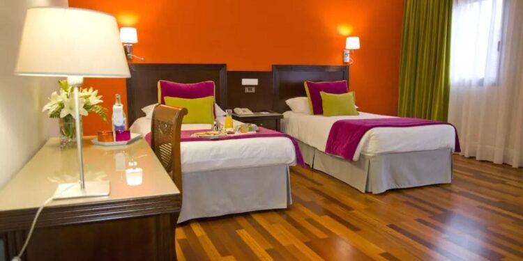 Hotel Escuela Santa Brígida, situado en Gran canaria