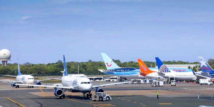 junio marcó fuerte recuperación del sector de los viajes aéreos • Online Plus