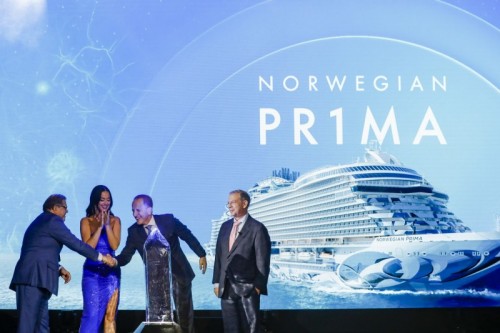 El crucero Norwegian Prima oficialmente inaugurado en Reikiavik