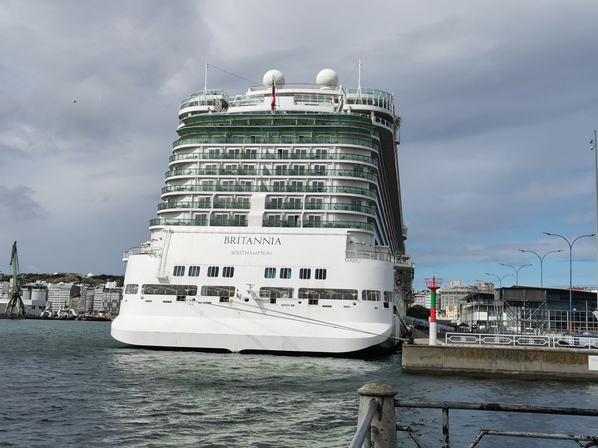 Doble escala de cruceros en el puerto de A Coruña