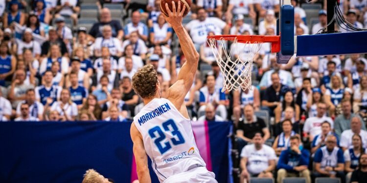 Finlandia en control de crucero ante los holandeses (88-67)