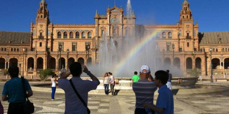 AEVISE celebra el II Salón del Viaje de Sevilla