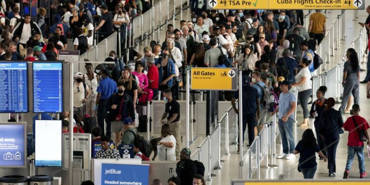 Aerolíneas apuestan a viajes de negocios para recuperación – Enteratever