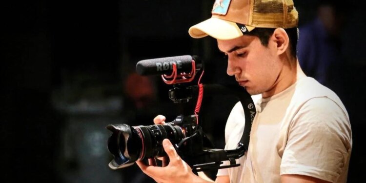 Amenazan con prisión a otro periodista en Cuba por “difundir información perniciosa y contrarrevolucionaria”