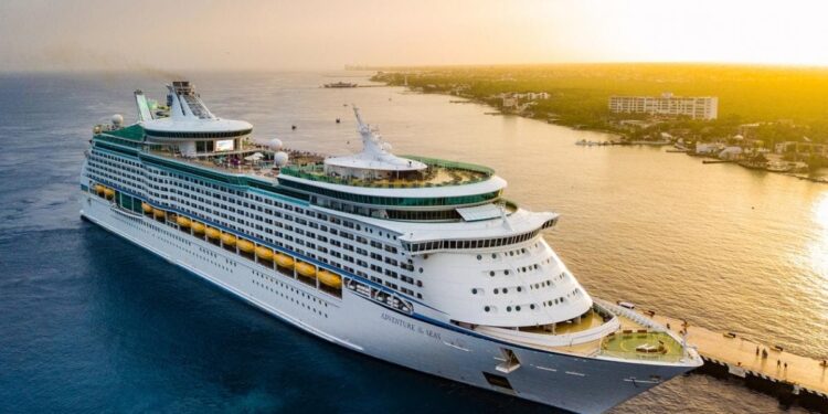 Arriban 3.6 millones de cruceristas entre enero y julio