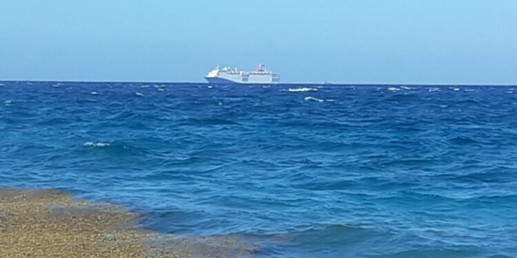 Arriban dos cruceros a Cozumel tras las afectaciones del Huracán Ian: EN VIVO