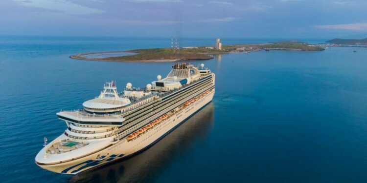 Arribó el primer crucero de la temporada 2022-2023 a Baja California Sur - El Sudcaliforniano