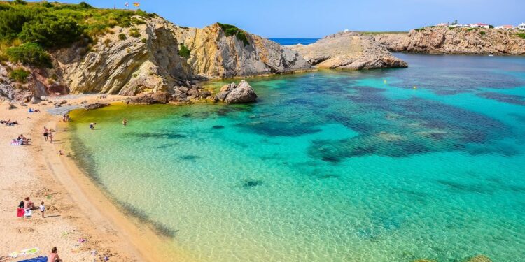 Así puedes descubrir Menorca este otoño