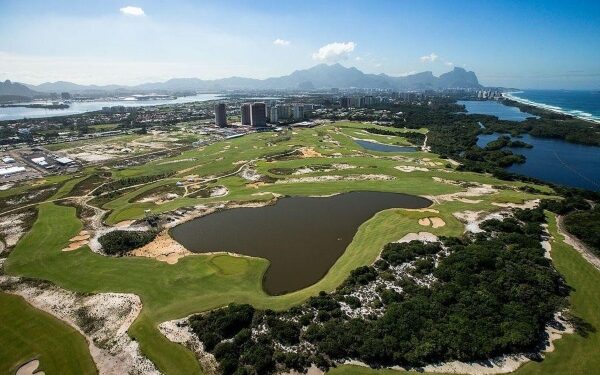 Azamara presenta serie de viajes de golf