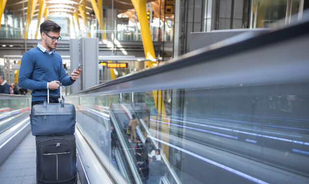 Canadá estaría por eliminar las medidas restrictivas en viajes internacionales, señalan reportes