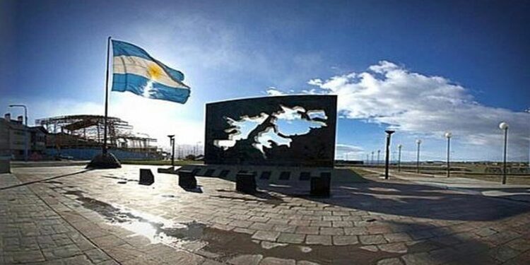 Cancillería reiteró su categórico rechazo al concurso británico que ofrece viajes a las Islas Malvinas