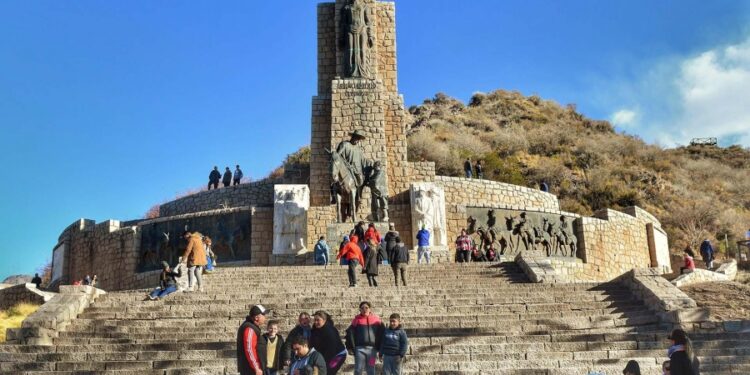 Esta tercera versin del Previaje para la Primavera fomentar durante estos tres meses la actividad en los distintos sectores relacionados directa o indirectamente con el turismo Foto archivo