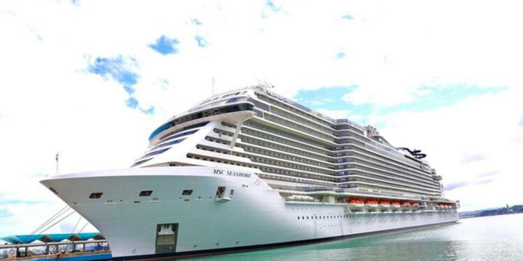 Crucero cancela parada en San Juan y aerolíneas regionales ajustan operaciones por paso de Fiona