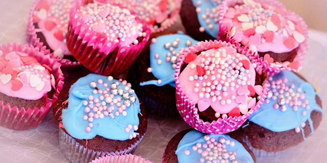 Para este puente de “Fiestas Patrias ”Aprende a Hacer Cupcakes