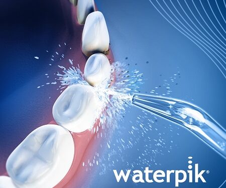 Cepillarse los dientes no es suficiente, en 60 segundos un irrigador bucal previene enfermedades dentales