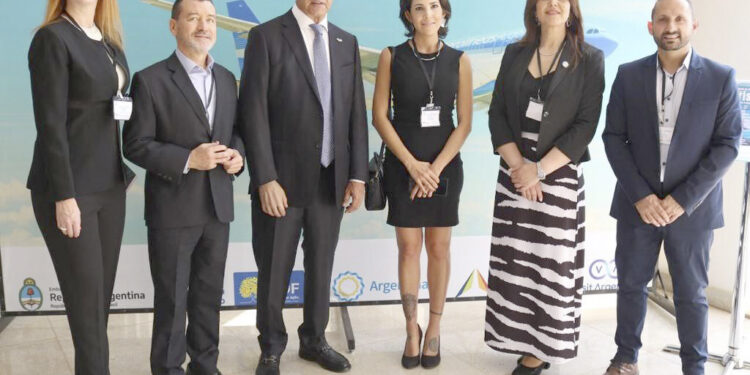 Daniel Scioli presente en la presentación de “Patagonia Fantástica”