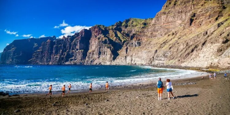 Playa de los Gigantes, Tenerife