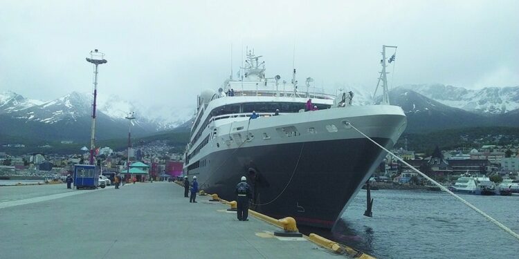 El 29 de septiembre inicia la temporada de cruceros en el Fin del Mundo