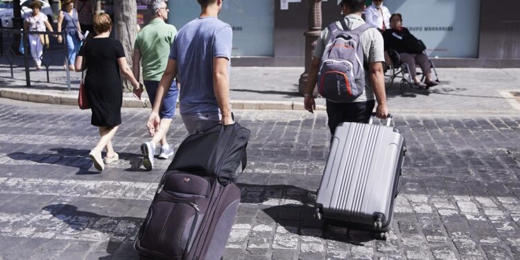 El II Salón del Viaje de Sevilla evocará el regreso de la nao Victoria a la capital andaluza