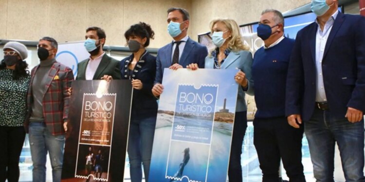 El bono turístico Mar Menor genera casi 4.000 pernoctaciones en menos de dos meses
