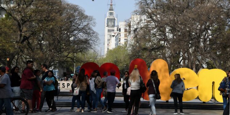 Empresarios mendocinos criticaron los "malos manejos" del Previaje 3