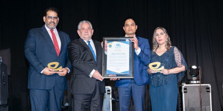 Expert Travellers premia a sus 10 agencias líderes en ventas en RD - Noticias de turismo