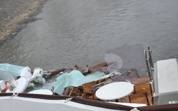 Heridos y daños deja colisión de crucero fluvial en Alemania