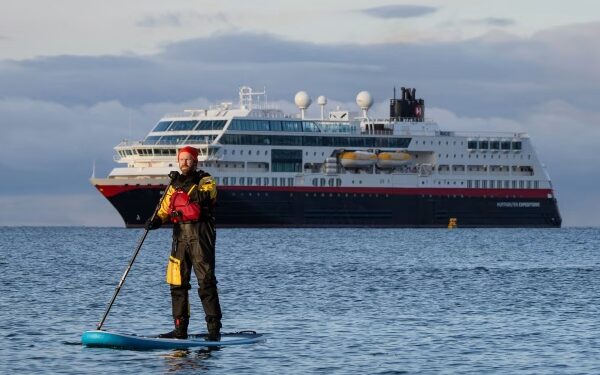 Hurtigruten Expeditions añade siete nuevas aventuras árticas para 2023