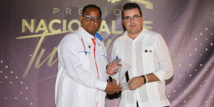 Industria turística celebra primera edición Premio Nacional de Turismo 2022