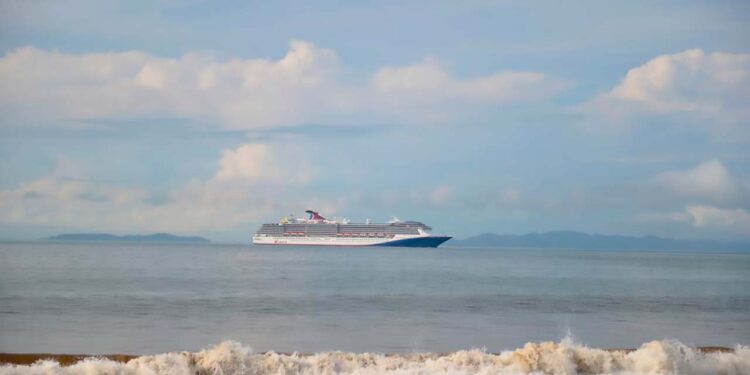 Inicia temporada de cruceros 2022-2023 en Puntarenas con miras a superar cifras pre pandémicas.alt