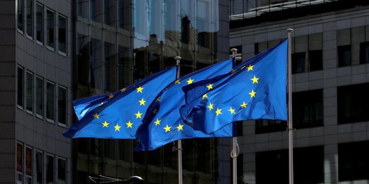 La UE restringió a partir de este lunes los trámites de visados para turistas rusos que quieran entrar en su territorio
