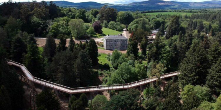 Las rutas en tren más bonitas de Irlanda