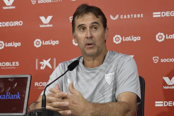 Lopetegui, en la rueda de prensa previa al partido ante el Villarreal (Foto: Kiko Hurtado).