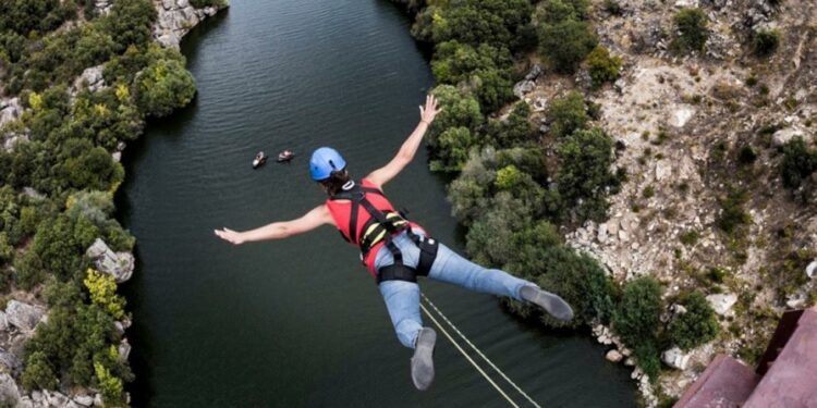 Los nuevos requisitos que deberán cumplir los operadores de turismo de aventura en puentismo | Inacal | puentismo | ECONOMIA