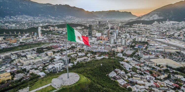 Monterrey festeja sus 426 años de su fundación