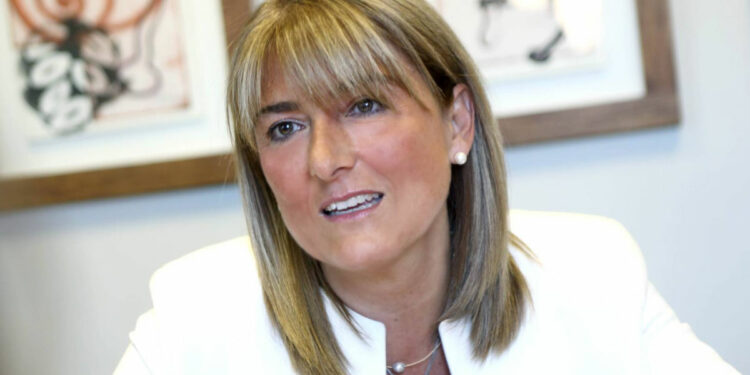 Nieves Briz, nombrada codirectora del grupo de Productos y Servicios de Consumo de Dentons en Europa