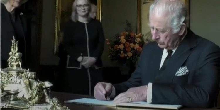 “Odio esto, es apestoso”, dijo