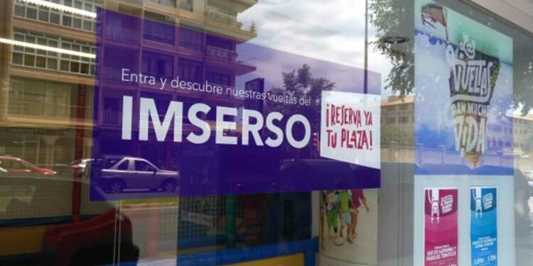 Pedro Sánchez arruina los viajes del Imserso a Baleares que permitían un millón de estancias en temporada baja