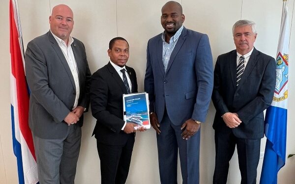 Port St. Maarten Group negocia con industria de cruceros como parte de nuevo Plan Estratégico