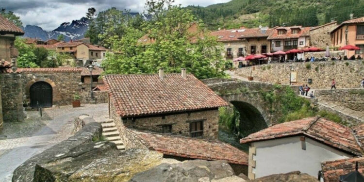 Potes, entre los mejores destinos españoles para los viajeros de Lonely Planet