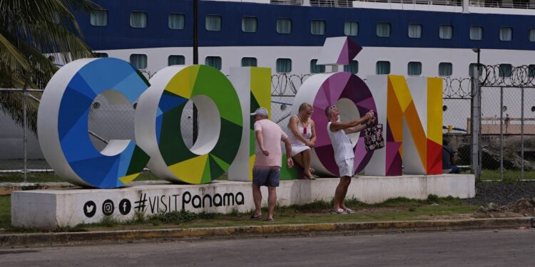 Primeros cruceros comenzarán a llegar a Colón desde octubre