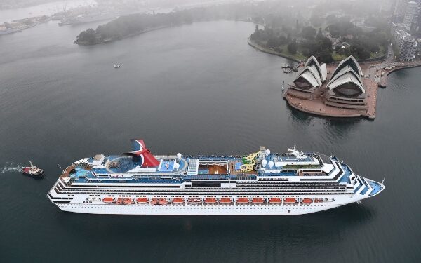 Puerto de Sydney recibe primer crucero con pasajeros internacionales en Australia en tres años