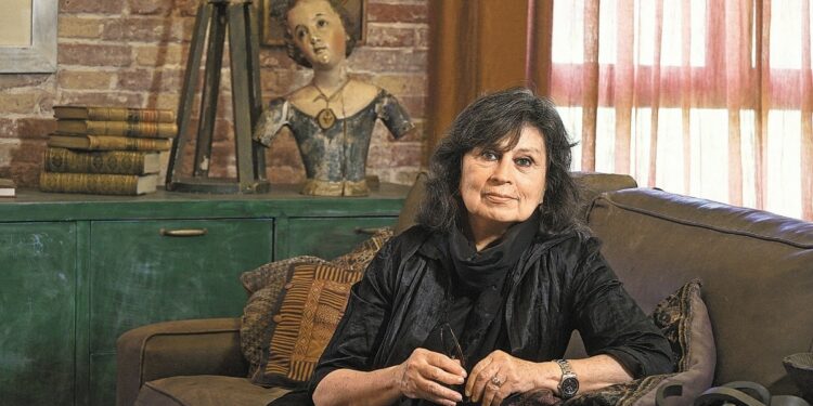 “Recurrimos al mito para recuperar la esencia humana”: Laura Restrepo