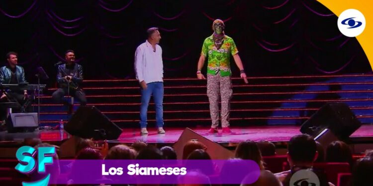 Soldado Micolta se internacionalizó y conversó con dos "chinas" en El Crucero del Humor | Celebración 50 años