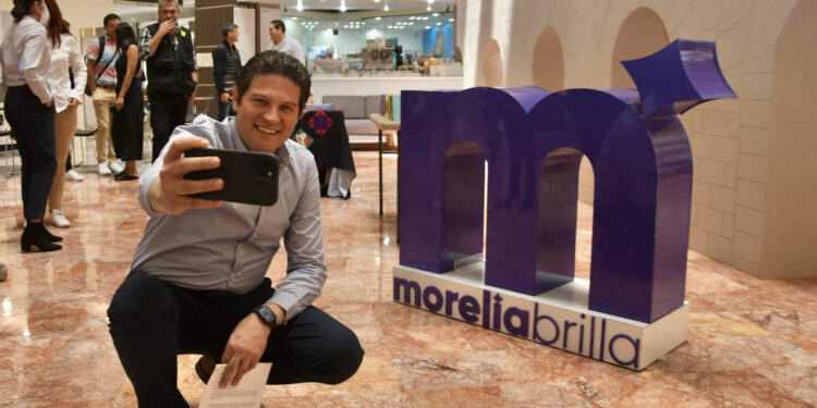 Triunfa exposición fotográfica en Ciudad de México y genera interés por conocer Morelia