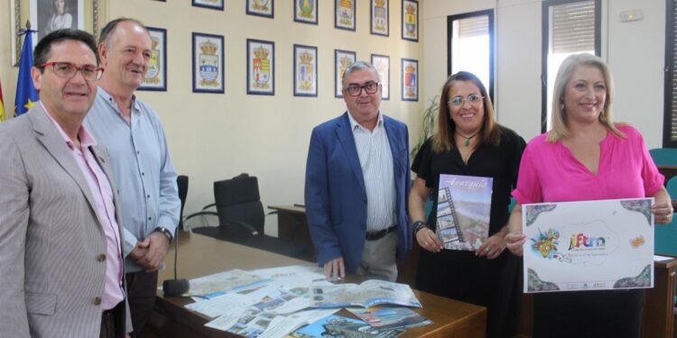 Turismo.- La Mancomunidad promociona el destino Axarquía Costa del Sol en la Feria de Turismo de Paris