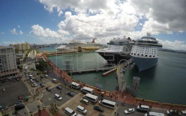 Una empresa privada operará los muelles cruceros de San Juan por los próximos 30 años
