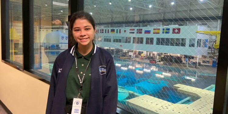 Avril Denegri es estudiante de la carrera de Ingeniería Espacial de la Universidad Nacional de La Plata
