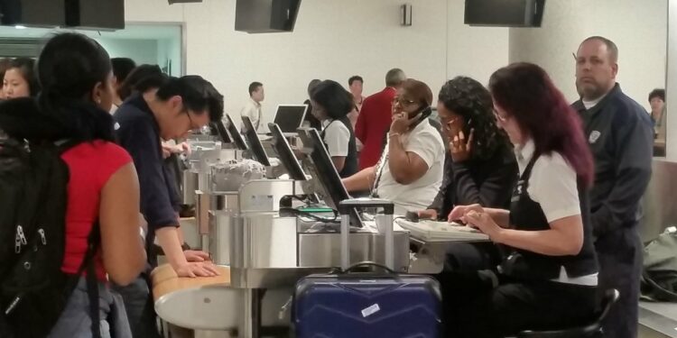 Viajes en feriados en California – Telemundo 52