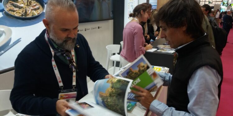 VisitElche promociona el municipio como destino turístico en la feria Top Resa de París – Ayuntamiento de Elche